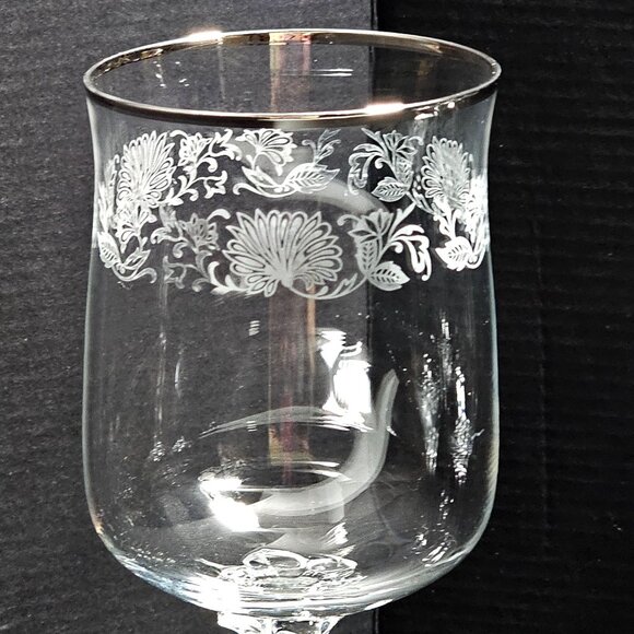 Lenox White Echo Silver Water Goblet 7" etched floral crystal vtg fine glassware - Picture 3 of 5